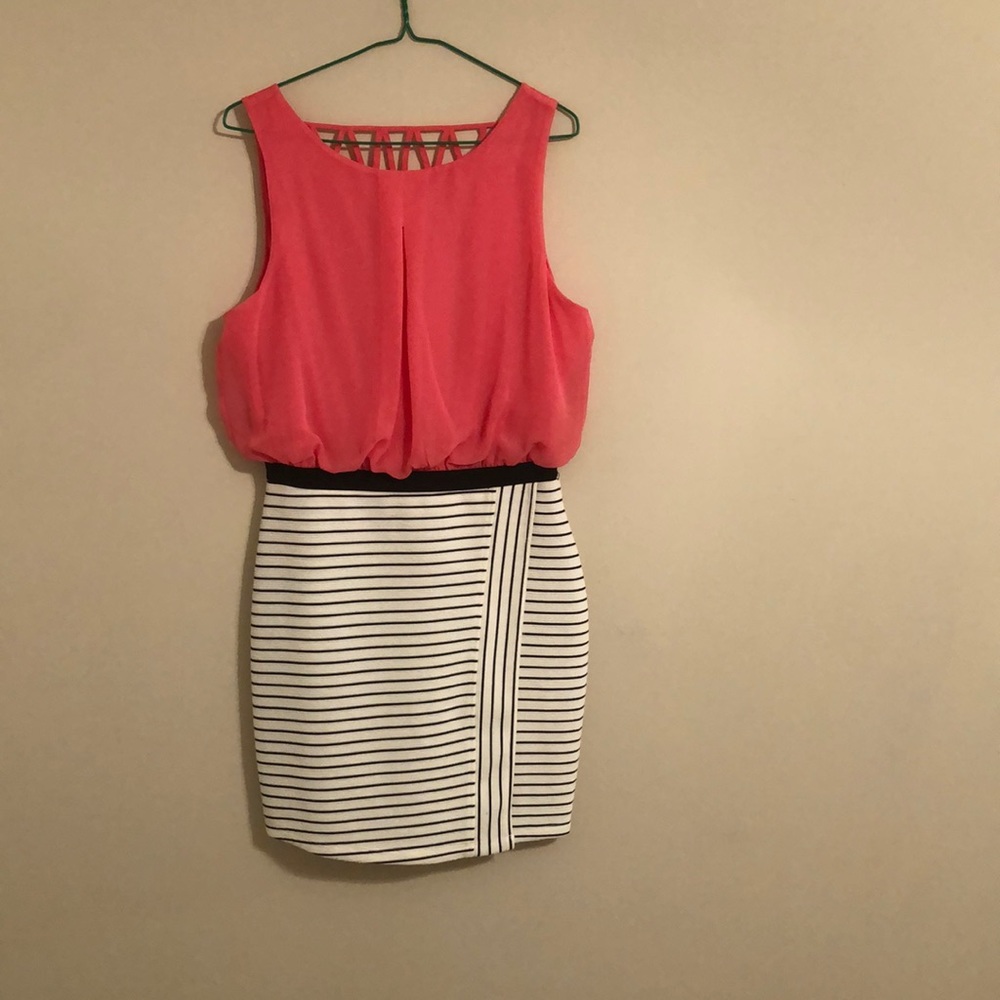 Perfect Kentucky oaks dress🐎